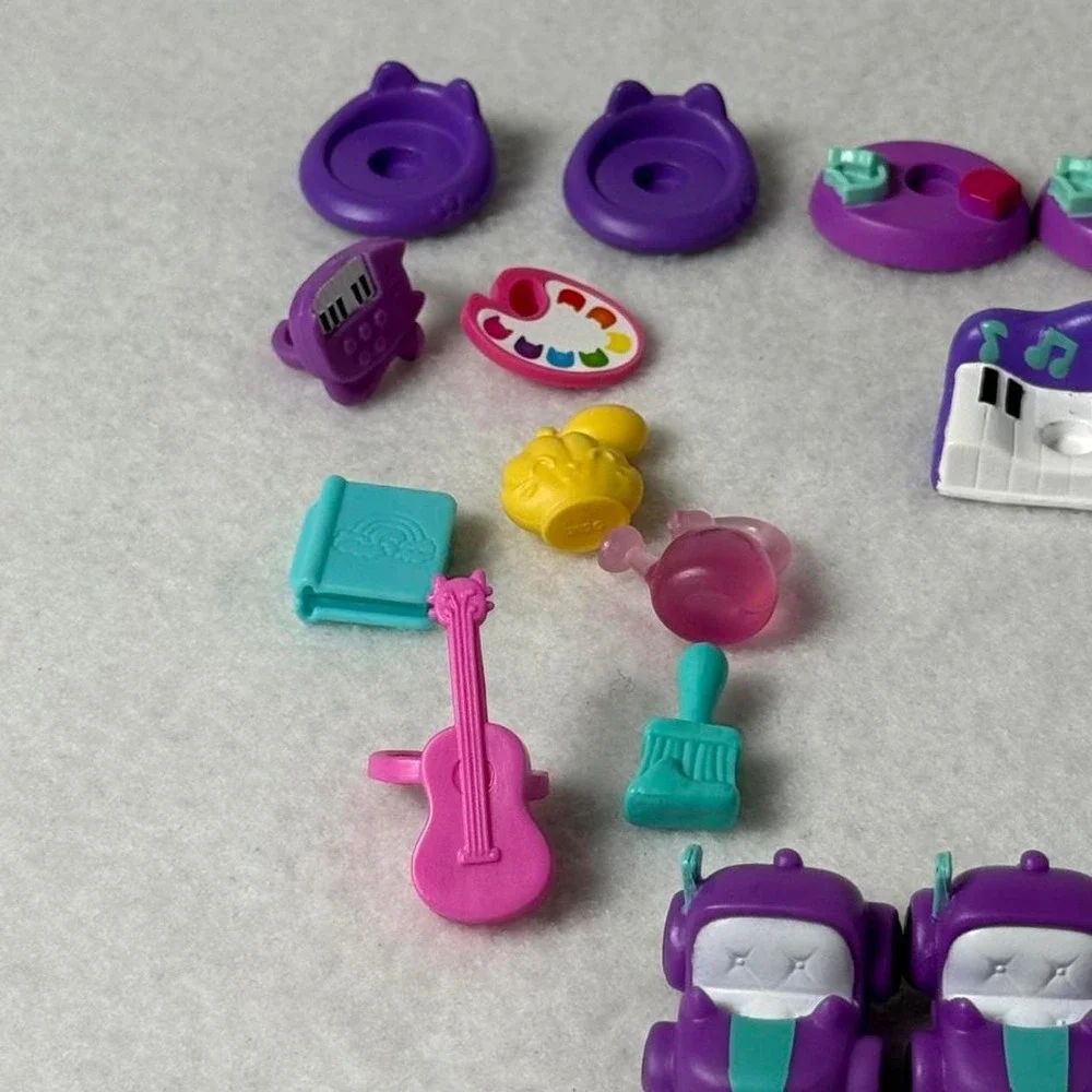 Gabby's Dollhouse Mini Accessories Lot Furniture Toys Cars Music Bathroom